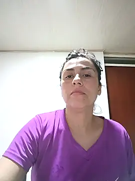 vanessa-titisM online show from March 7, 4:19 am