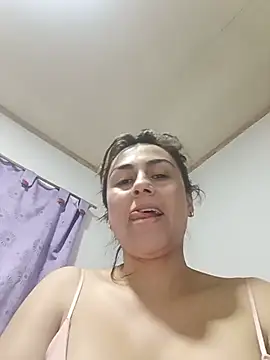 vanessa-titisM online show from June 5, 2:26 am