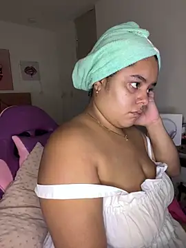 Anabelle 00  online show from April 6, 2:55 am