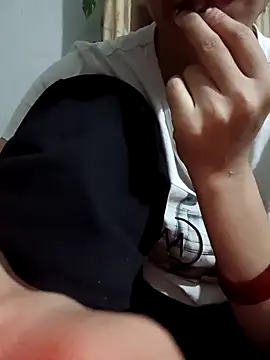 Neha Singh92 online show from November 7, 4:18 am