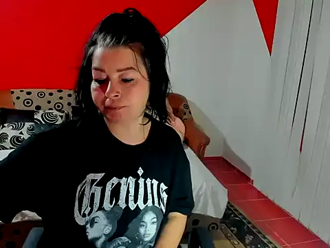 Soffy Skye online show from October 30, 4:37 am