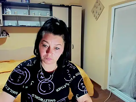Soffy Skye online show from May 11, 4:58 am