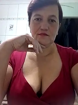 Snapshot of Caramellove8877 chatting on October 4, 4:18 am Caramellove8877 online show from October 4, 4:18 am