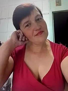 Snapshot of Caramellove8877 chatting on September 23, 4:43 am Caramellove8877 online show from September 23, 4:43 am