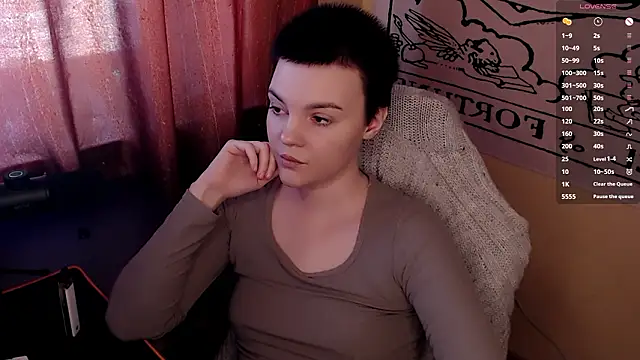 KrisNeal online show from March 22, 9:48 am