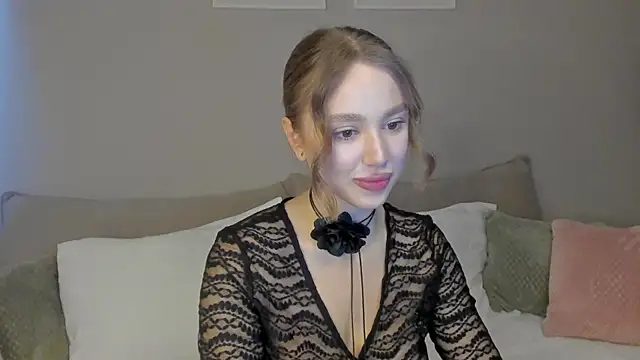 Snapshot of Stefa_Evans chatting on September 16, 9:06 am Stefa Evans online show from September 16, 9:06 am