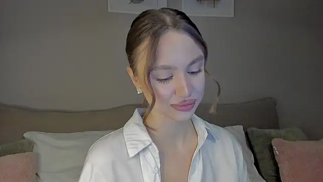 Snapshot of Stefa_Evans chatting on October 14, 8:00 pm Stefa Evans online show from October 14, 8:00 pm