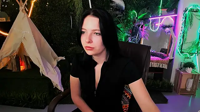 JulsMumi online show from September 23, 9:18 am