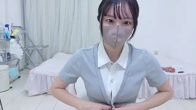  Mia land  online show from July 12, 1:56 pm