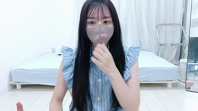  Mia land  online show from June 28, 2:01 pm