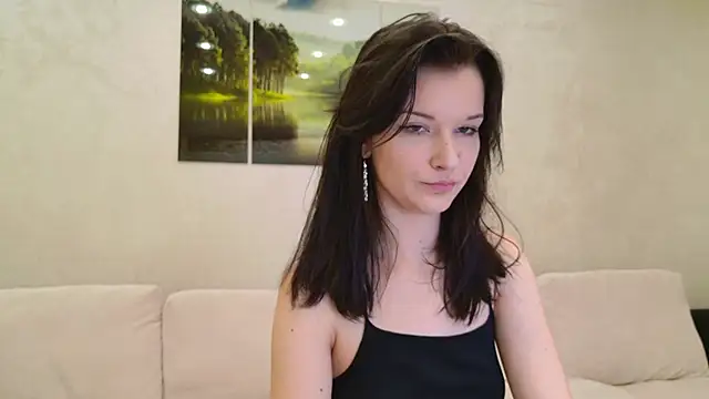 Snapshot of sweet_strawber chatting on September 15, 8:27 pm sweet strawber online show from September 15, 8:27 pm