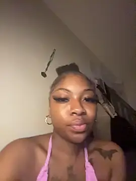Cocochanel4567 online show from July 6, 5:35 am