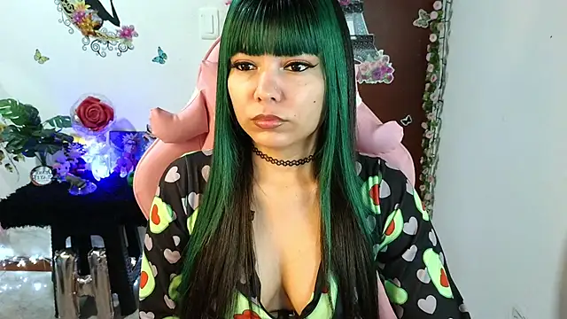 Maron baez 18 online show from July 6, 12:54 pm