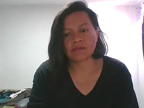 adri89-g online show from September 29, 4:01 pm