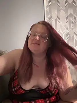 Snapshot of AmberBliss-X chatting on October 16, 9:50 pm AmberBliss-X online show from October 16, 9:50 pm