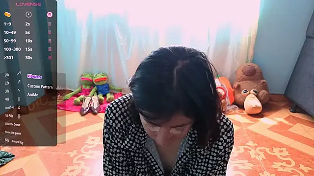 Sullyoonn online show from April 3, 3:10 pm