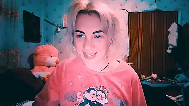 EmmaCat  online show from October 19, 2:19 pm