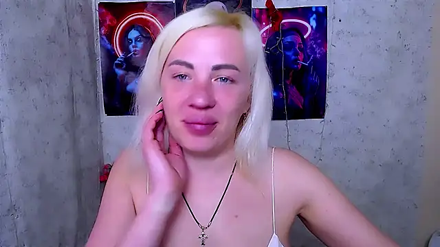 EmmaCat  online show from March 19, 9:24 am