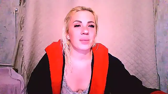 EmmaCat  online show from September 21, 5:11 pm