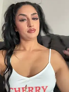 Mia spicyy online show from May 25, 9:19 am