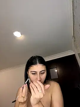 Isabella Montoya online show from November 4, 4:23 pm