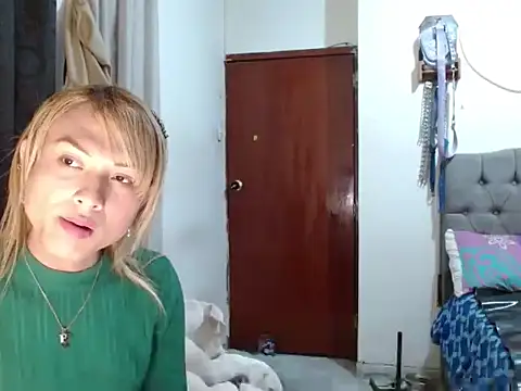 skarleth hot21 online show from February 10, 12:35 am