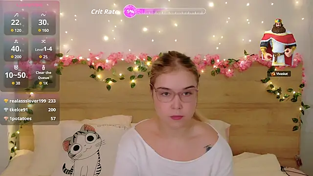 Snapshot of Lilith_Bonheur chatting on September 18, 4:16 pm Lilith Bonheur online show from September 18, 4:16 pm