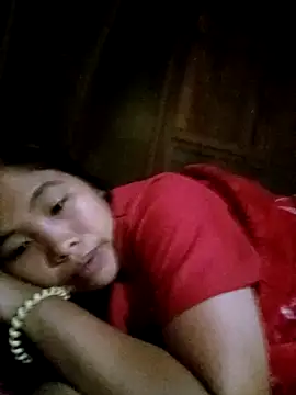 Luyen004 online show from April 18, 1:24 pm