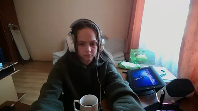 Snapshot of SharybbFace chatting on September 16, 2:03 pm SharybbFace online show from September 16, 2:03 pm