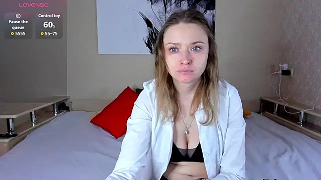 Linda Bryant-Eva online show from November 3, 9:24 am