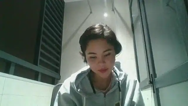 Snapshot of JennyCarpenter chatting on October 18, 11:02 am JennyCarpenter online show from October 18, 11:02 am