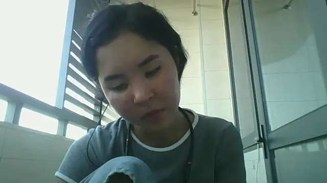 Snapshot of JennyCarpenter chatting on October 10, 8:19 am JennyCarpenter online show from October 10, 8:19 am