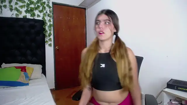 isabel 09 online show from November 12, 3:15 am