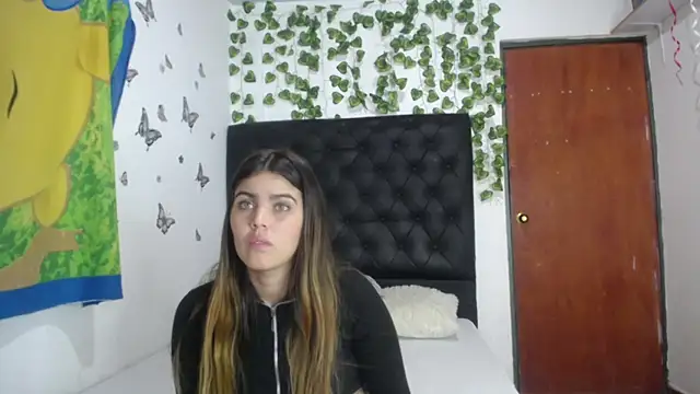 isabel 09 online show from February 26, 3:27 am