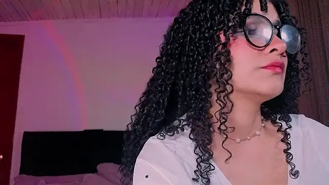 missvaneblake online show from April 17, 12:18 pm