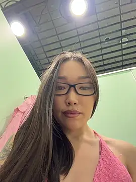 AdriaNochi online show from July 26, 9:39 am