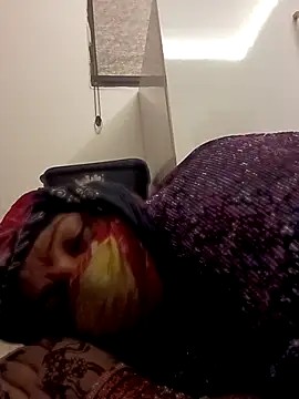 Love-890 online show from October 9, 5:39 pm