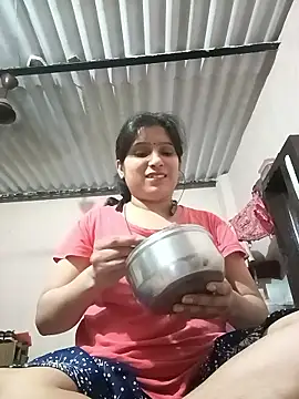 aliya-jaan71 online show from May 29, 7:56 pm