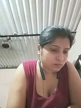 aliya-jaan71 online show from May 23, 3:32 pm