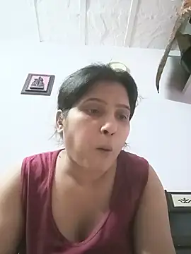 aliya-jaan71 online show from May 26, 10:14 am