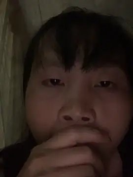 huong-18 online show from October 16, 4:09 pm