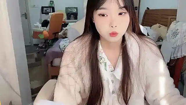 Akong11 online show from January 17, 4:09 am