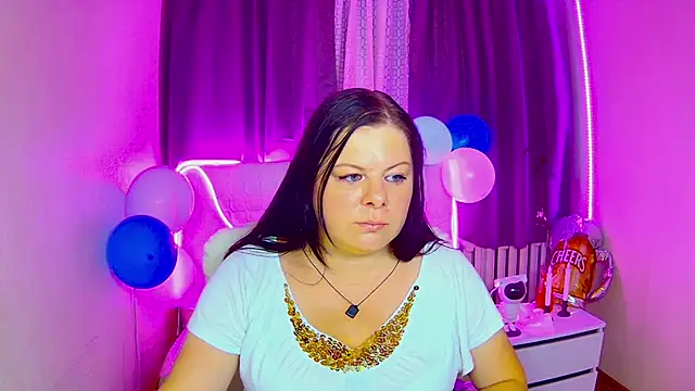 Snapshot of BritneyRaine chatting on September 24, 12:04 pm BritneyRaine online show from September 24, 12:04 pm