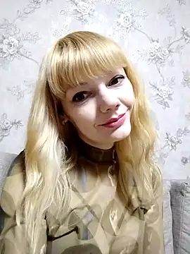 Snapshot of AliceSwan1122 chatting on September 16, 7:11 pm AliceSwan1122 online show from September 16, 7:11 pm
