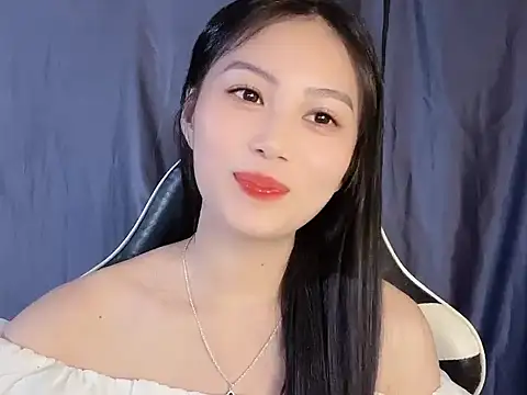 Snapshot of Lyly4757 chatting on September 22, 2:37 pm Lyly4757 online show from September 22, 2:37 pm