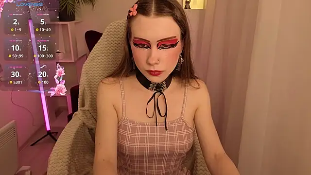 KarenSmitht online show from November 27, 4:43 pm