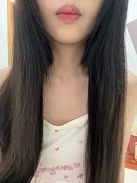 qiqi x online show from June 27, 3:29 pm