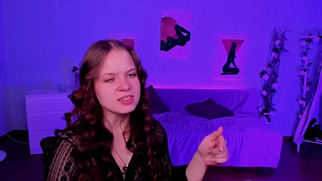 BetsyKiss online show from April 17, 10:01 pm