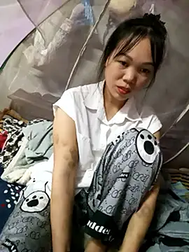 Snapshot of Tary_toot chatting on October 16, 1:14 pm Tary toot online show from October 16, 1:14 pm