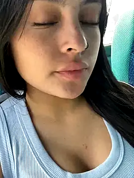 Snapshot of Karla_1-2 chatting on September 29, 7:19 pm Karla 1-2 online show from September 29, 7:19 pm